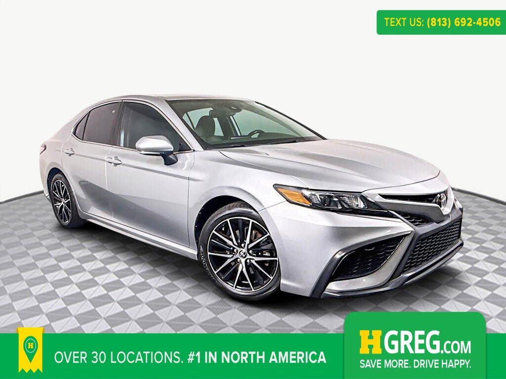 2022 Toyota Camry SE FWD