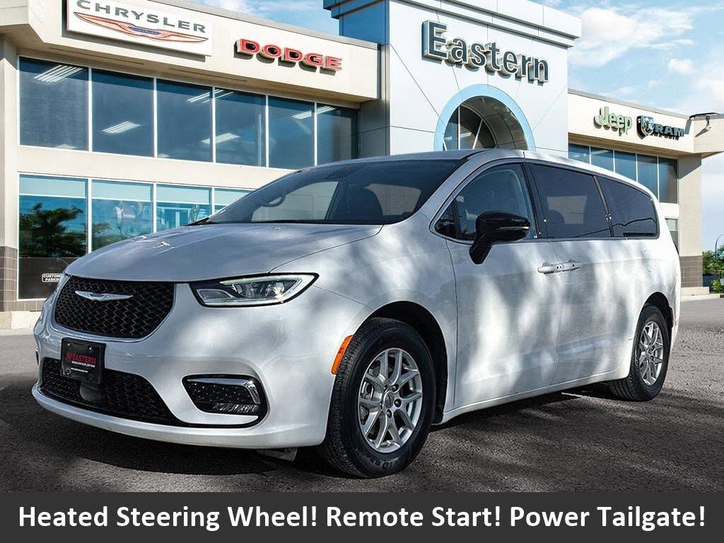 Chrysler Pacifica Touring L FWD 2024