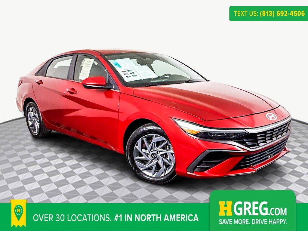 2024 Hyundai Elantra SEL FWD