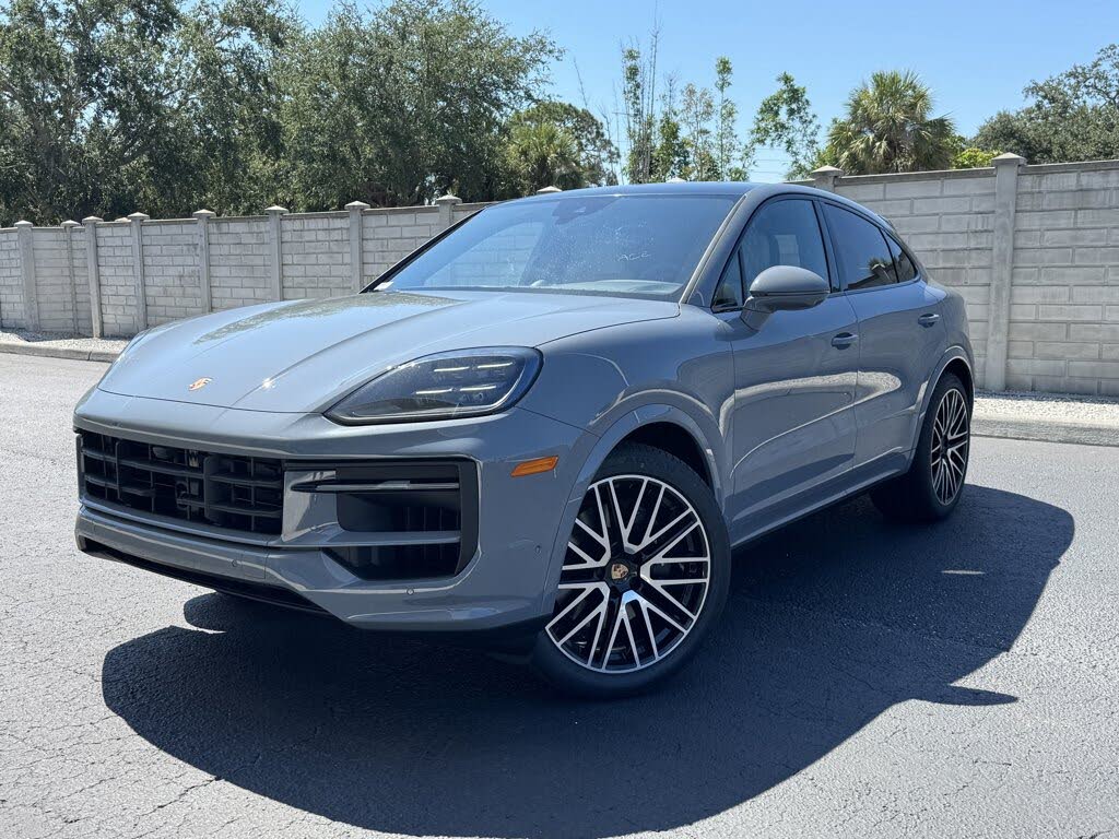 2026 Porsche Cayenne Coupe AWD
