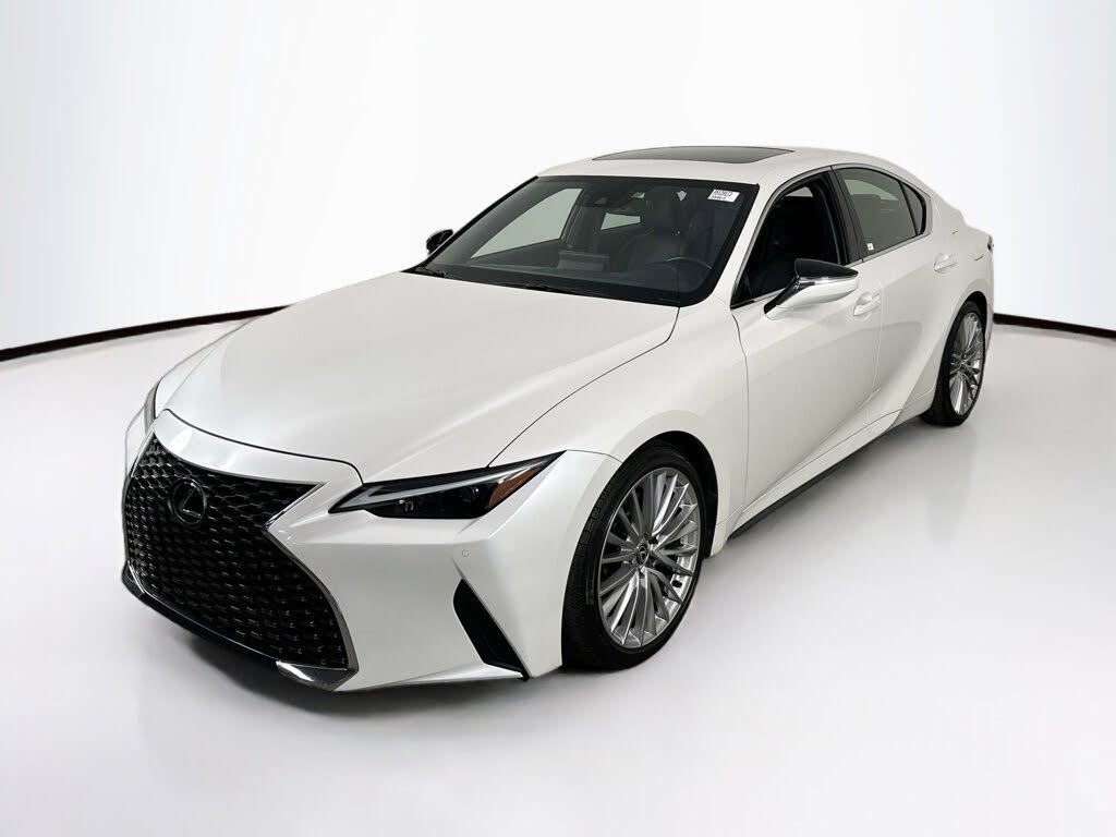 2024 Lexus IS 300 RWD