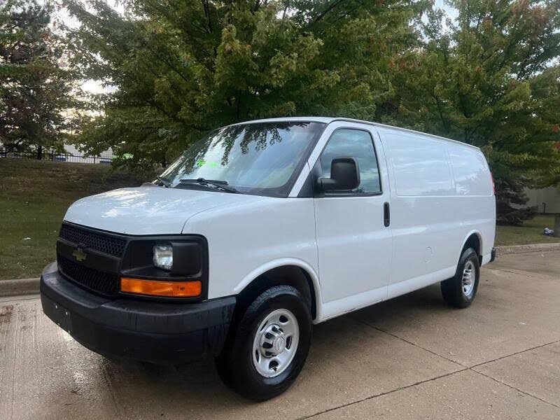 2015 Chevrolet Express Cargo 2500 RWD