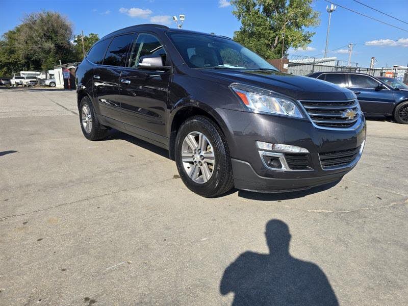 2017 Chevrolet Traverse 2LT AWD