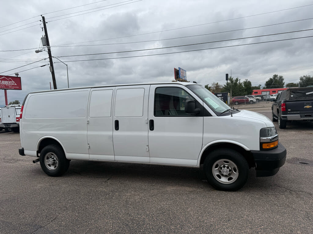 2020 Chevrolet Express Cargo 2500 Extended RWD