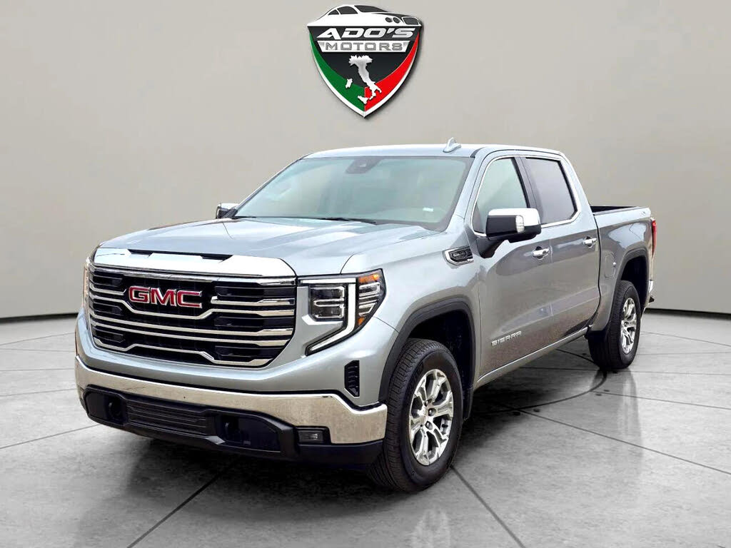 2025 GMC Sierra 1500 SLT Crew Cab 4WD