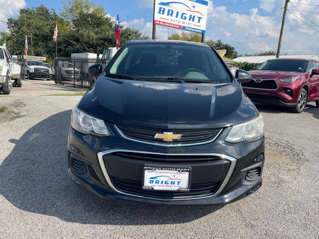 2019 Chevrolet Sonic LT Sedan FWD