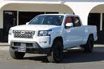 Nissan Frontier SV Crew Cab LB RWD