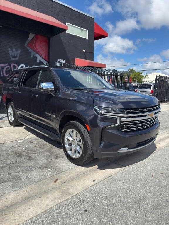 2023 Chevrolet Suburban Premier RWD