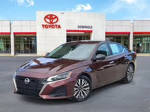 Nissan Altima 2.5 SV FWD