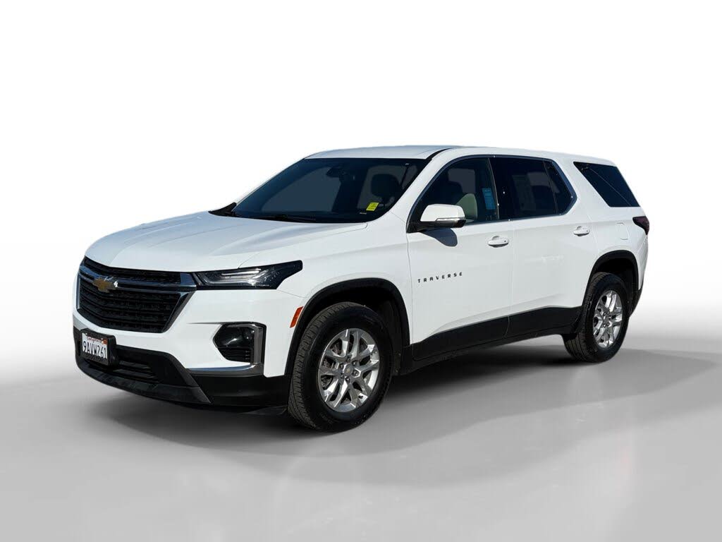 2022 Chevrolet Traverse LS FWD