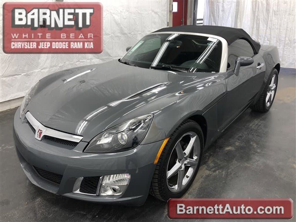 2008 Saturn Sky Red Line