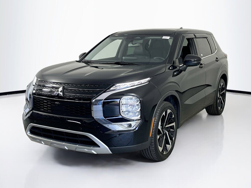 2022 Mitsubishi Outlander SE FWD