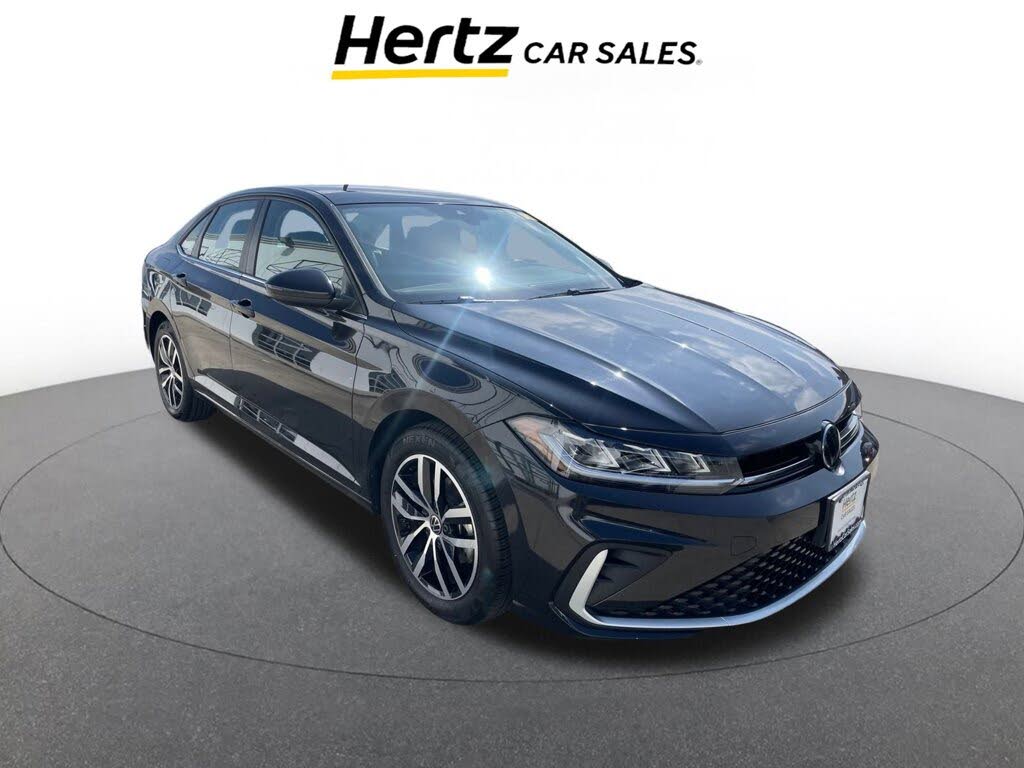 2025 Volkswagen Jetta SE FWD