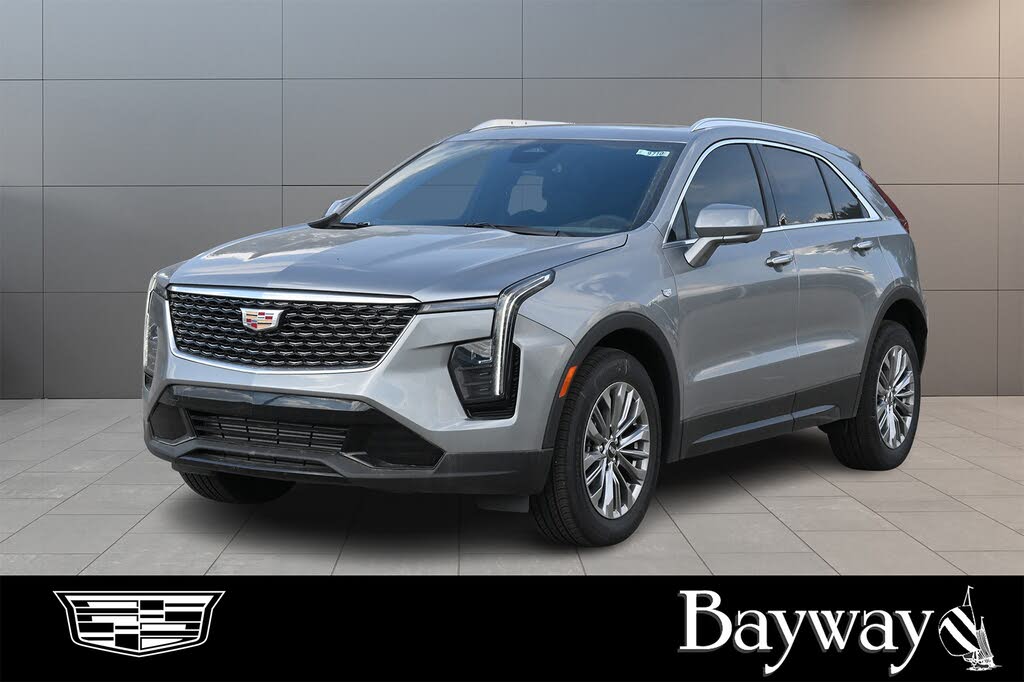 2025 Cadillac XT4 Premium Luxury AWD