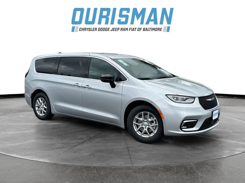 2026 Chrysler Pacifica Select FWD