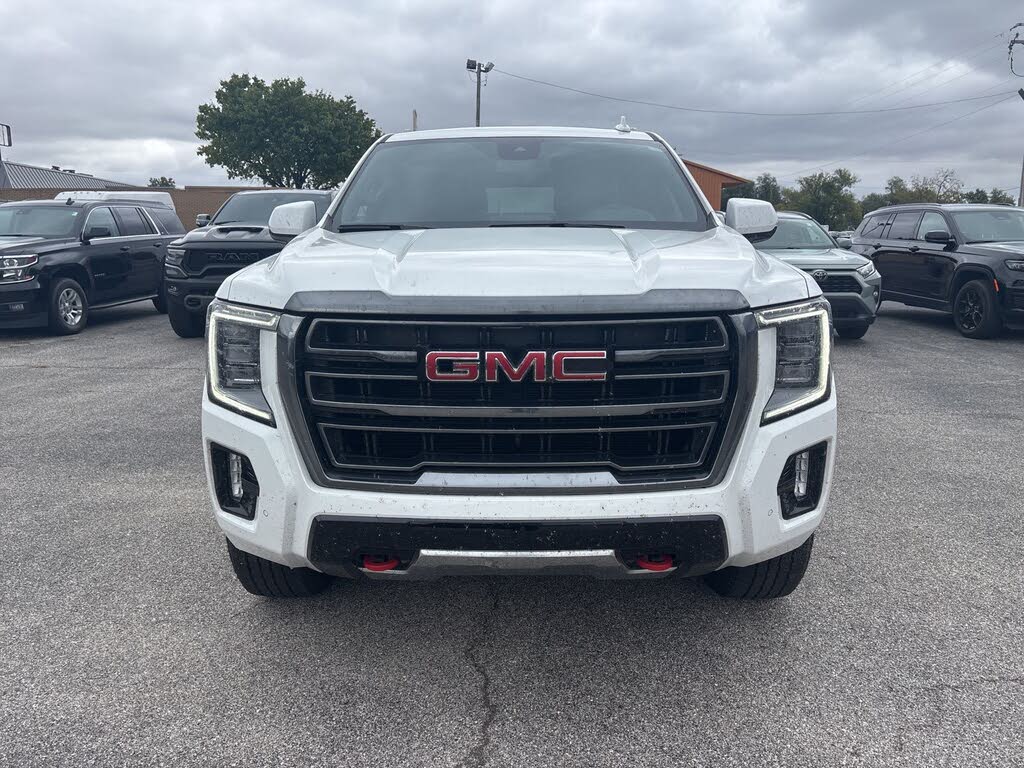 2023 GMC Yukon AT4 4WD