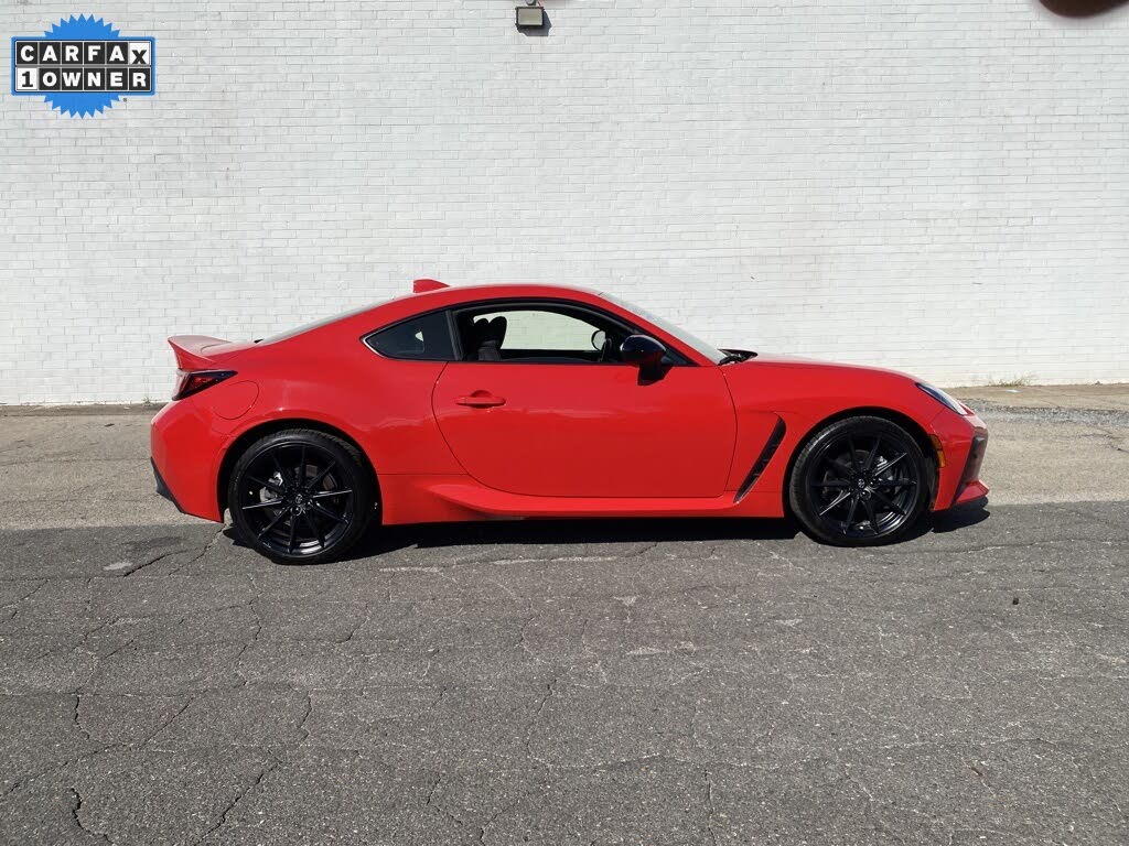 2024 Toyota GR86 Premium RWD