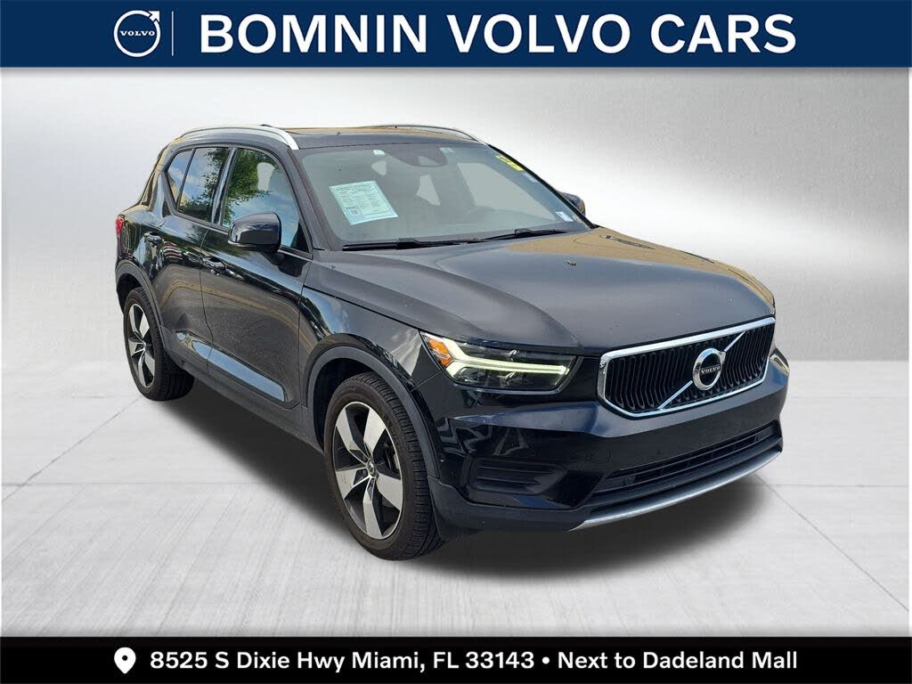2019 Volvo XC40 T5 Momentum AWD