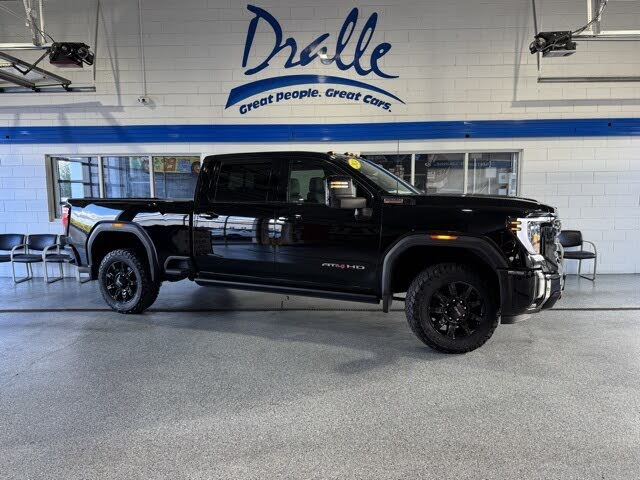 2024 GMC Sierra 2500HD AT4 Crew Cab 4WD