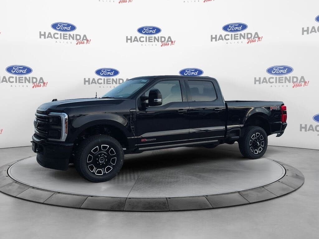 2025 Ford F-250 Super Duty Platinum Crew Cab 4WD