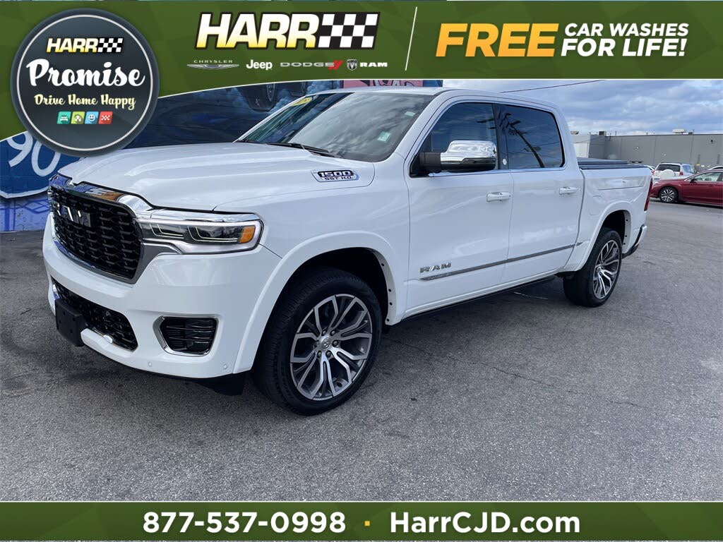 2025 RAM 1500 Tungsten Crew Cab 4WD