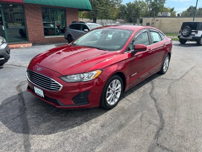 2019 Ford Fusion Hybrid SE FWD