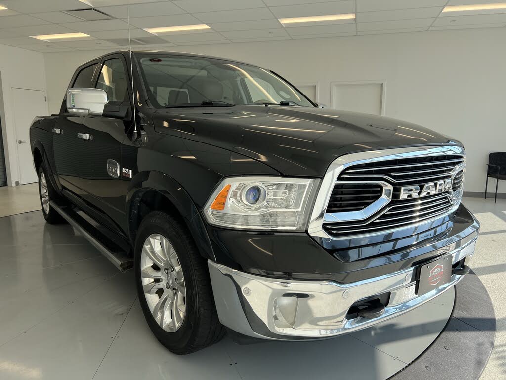 2017 RAM 1500 Laramie Longhorn Crew Cab 4WD