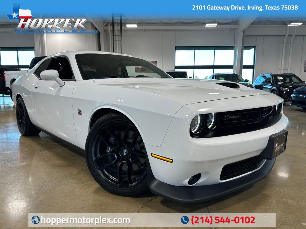 2022 Dodge Challenger R/T Scat Pack RWD