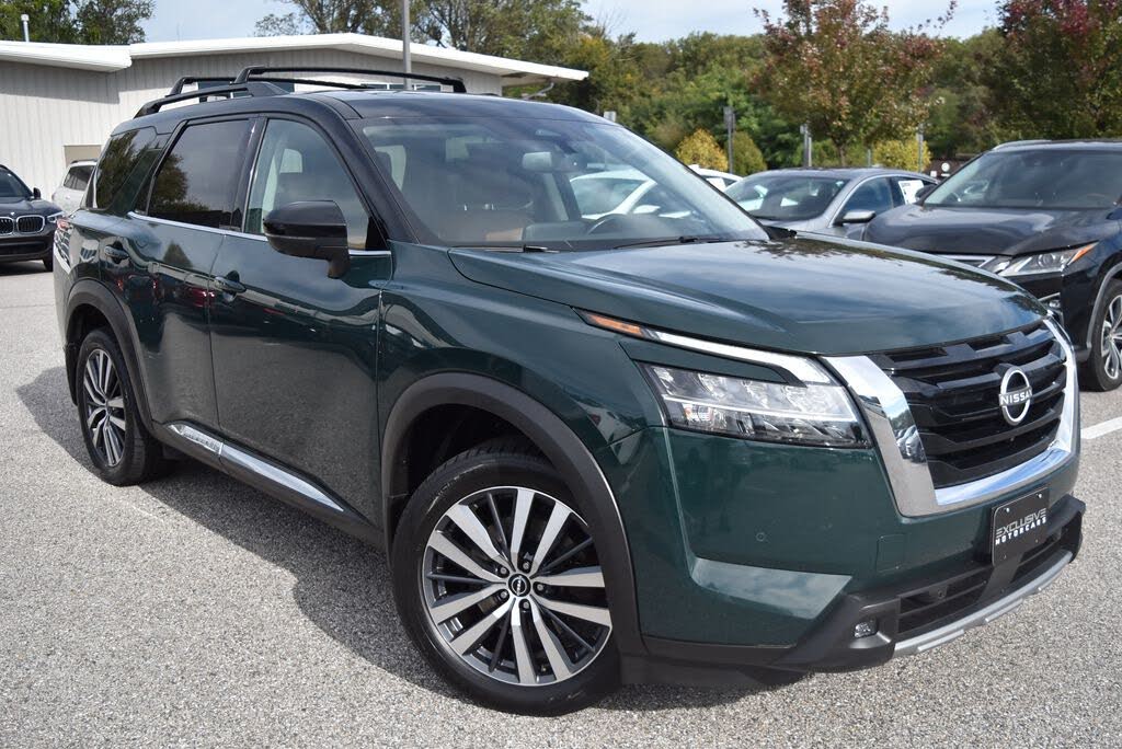 2022 Nissan Pathfinder Platinum 4WD