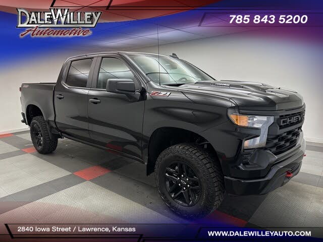 2026 Chevrolet Silverado 1500 Custom Trail Boss Crew Cab 4WD