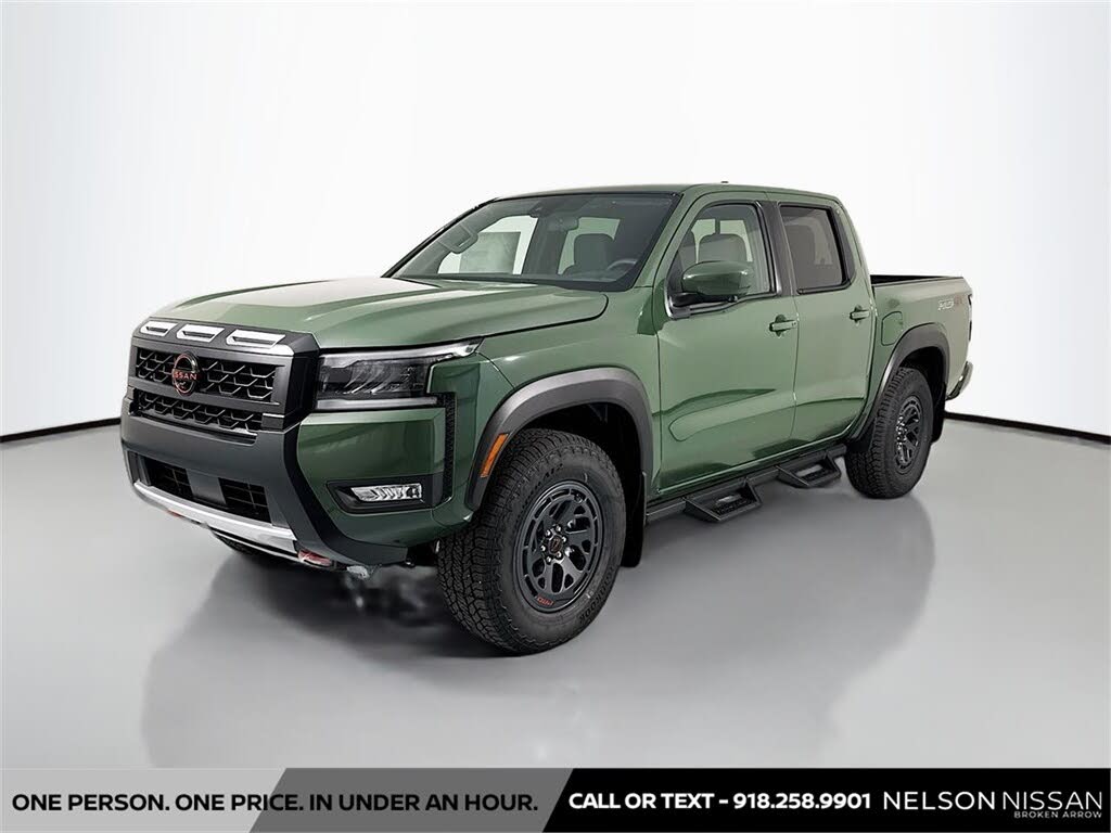 2026 Nissan Frontier PRO-4X Crew Cab 4WD