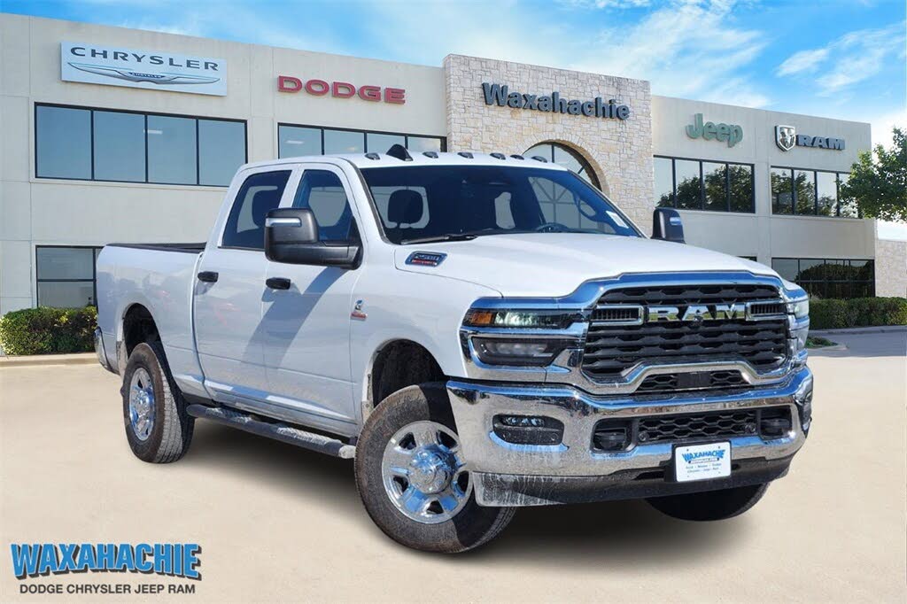2026 RAM 2500 Tradesman Crew Cab 4WD