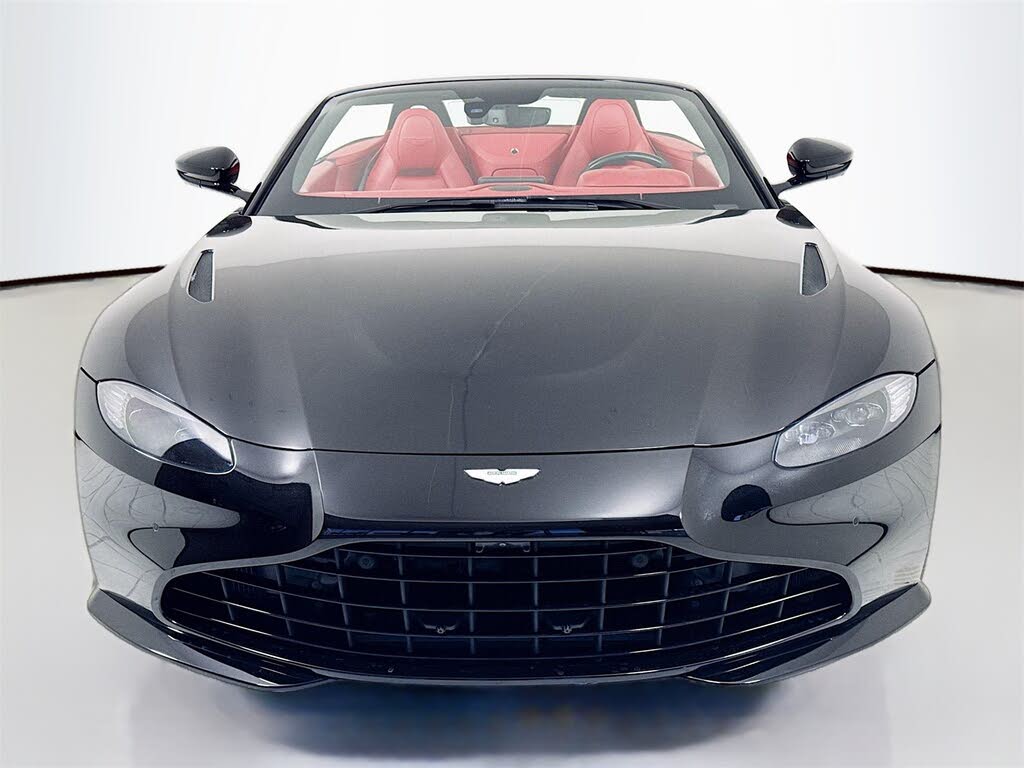 2022 Aston Martin Vantage