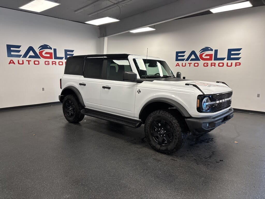 2025 Ford Bronco Outer Banks 4-Door 4WD