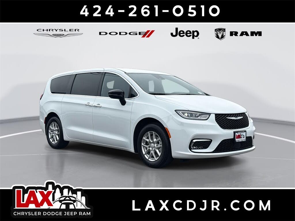 2026 Chrysler Pacifica Select FWD