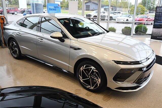 2026 Hyundai Sonata SEL Sport FWD