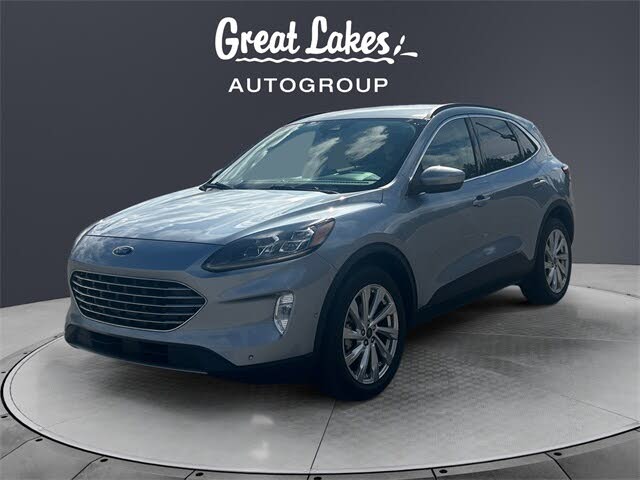 2022 Ford Escape Hybrid Titanium AWD