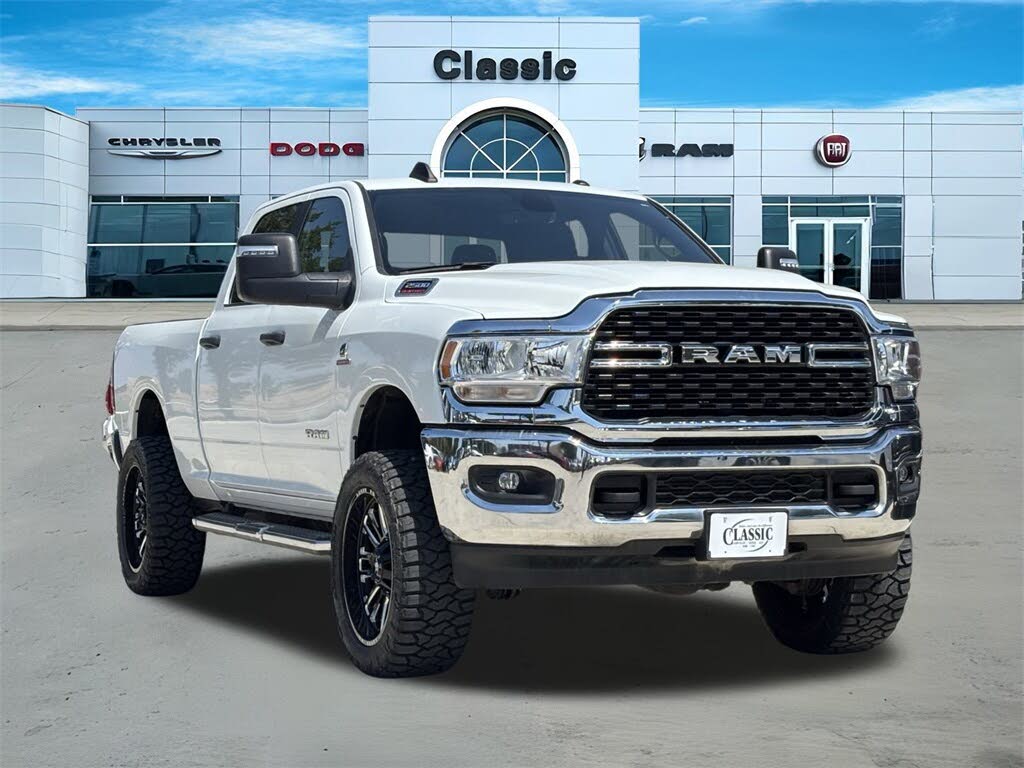 2024 RAM 2500 Big Horn Crew Cab 4WD
