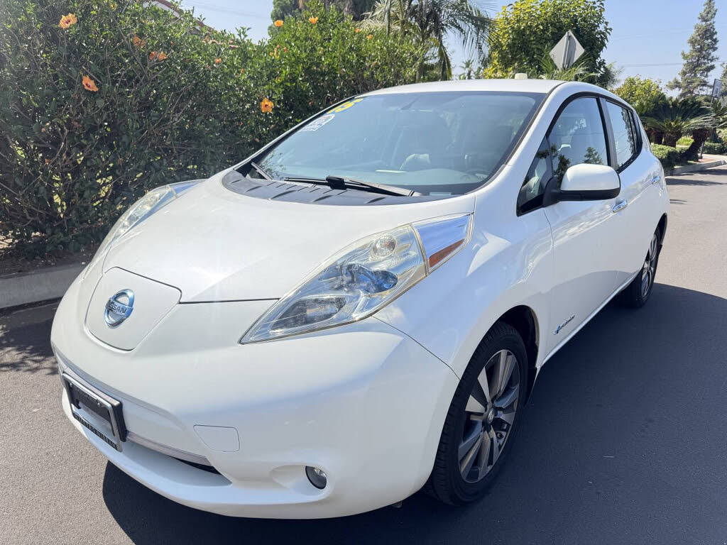 2015 Nissan LEAF SL