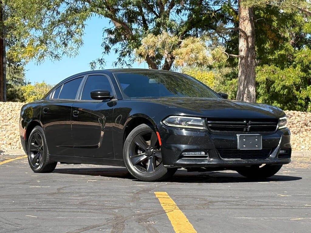 2017 Dodge Charger SXT RWD