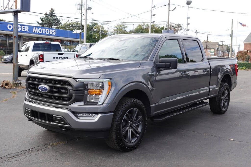 2022 Ford F-150 XLT SuperCrew LB 4WD