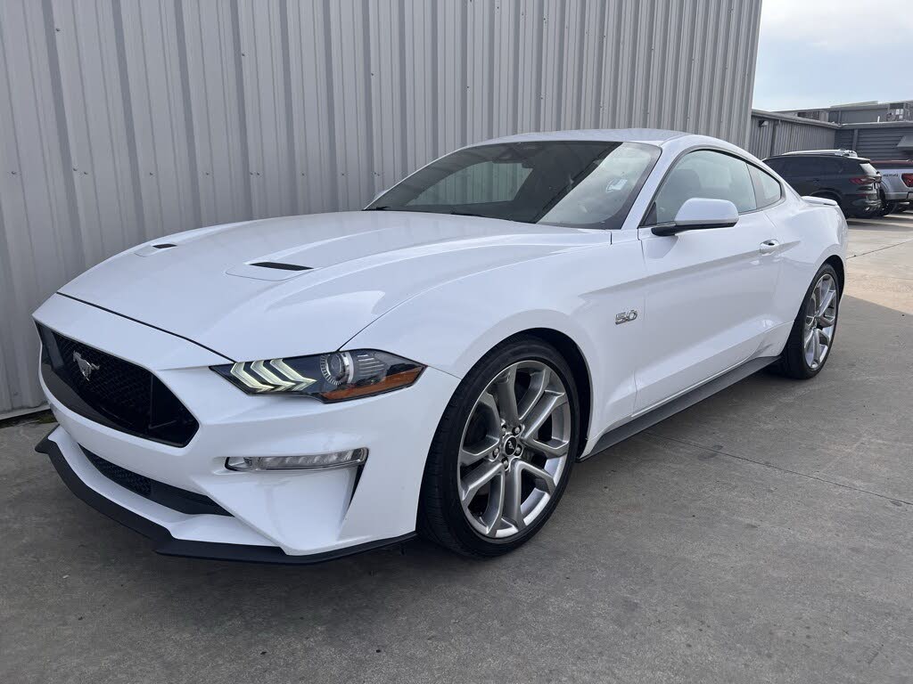 2022 Ford Mustang GT Premium Fastback RWD