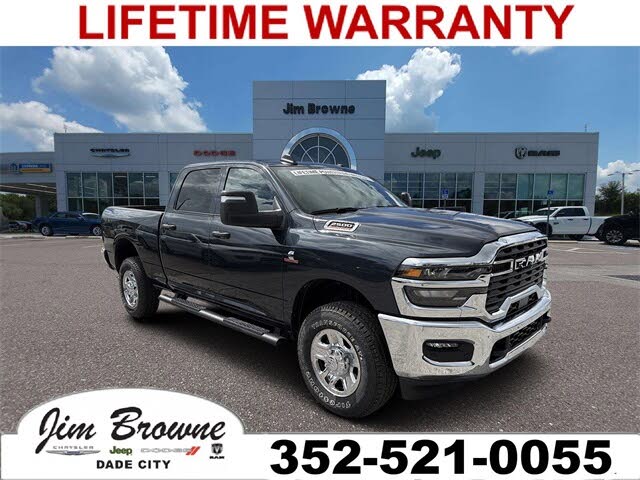 2026 RAM 2500 Tradesman Crew Cab 4WD