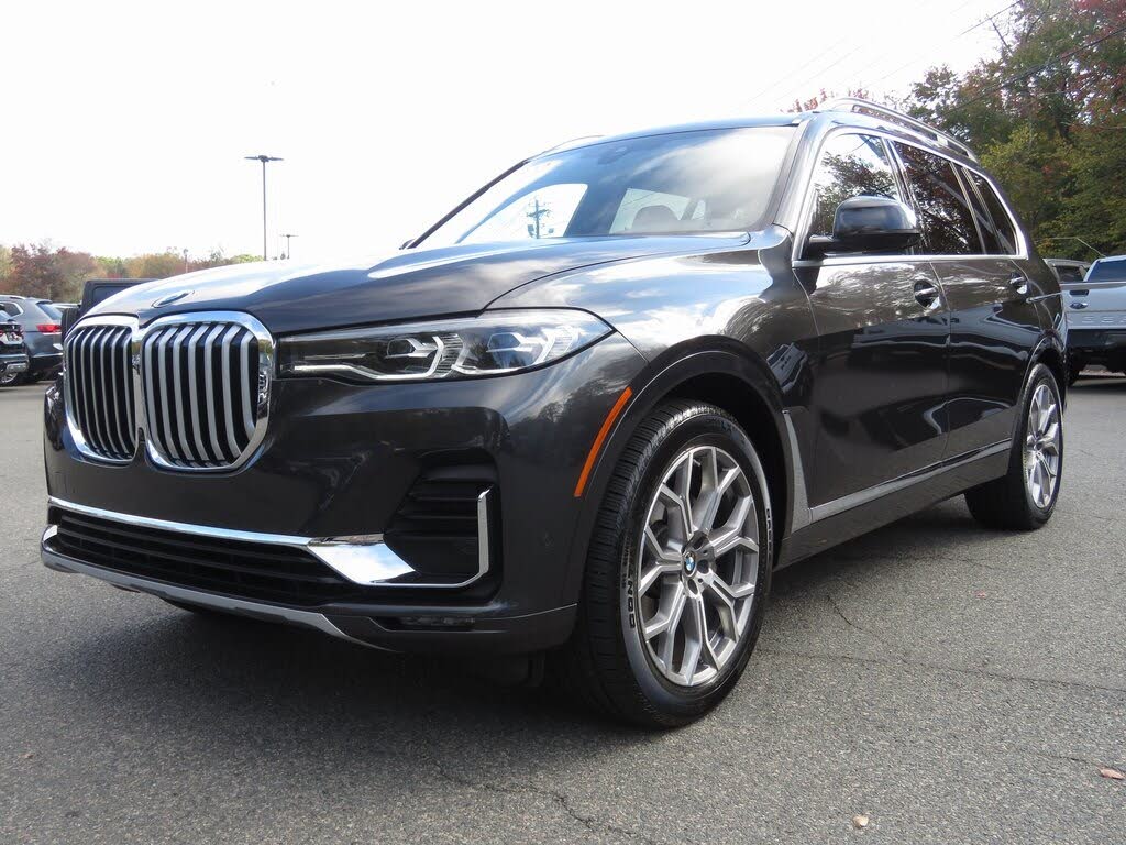 2022 BMW X7 xDrive40i AWD