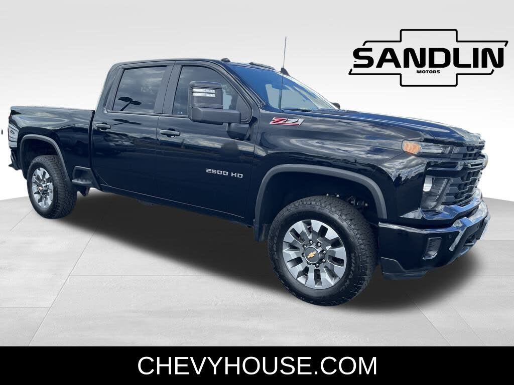 2025 Chevrolet Silverado 2500HD Custom Crew Cab 4WD