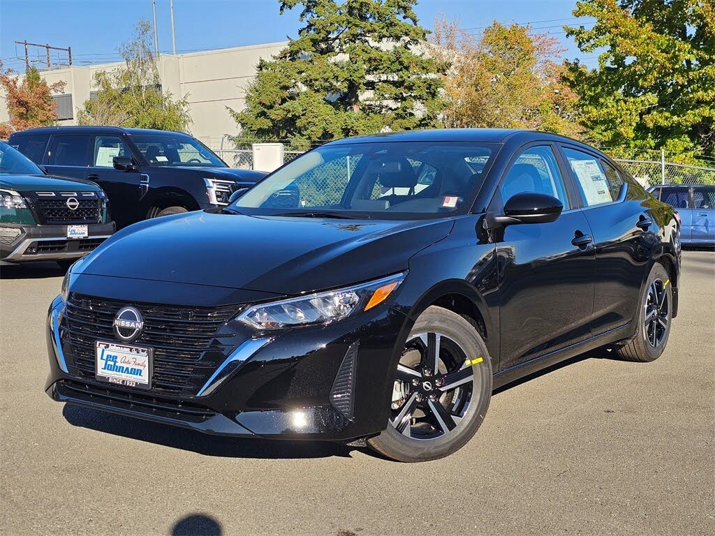 2025 Nissan Sentra SV FWD