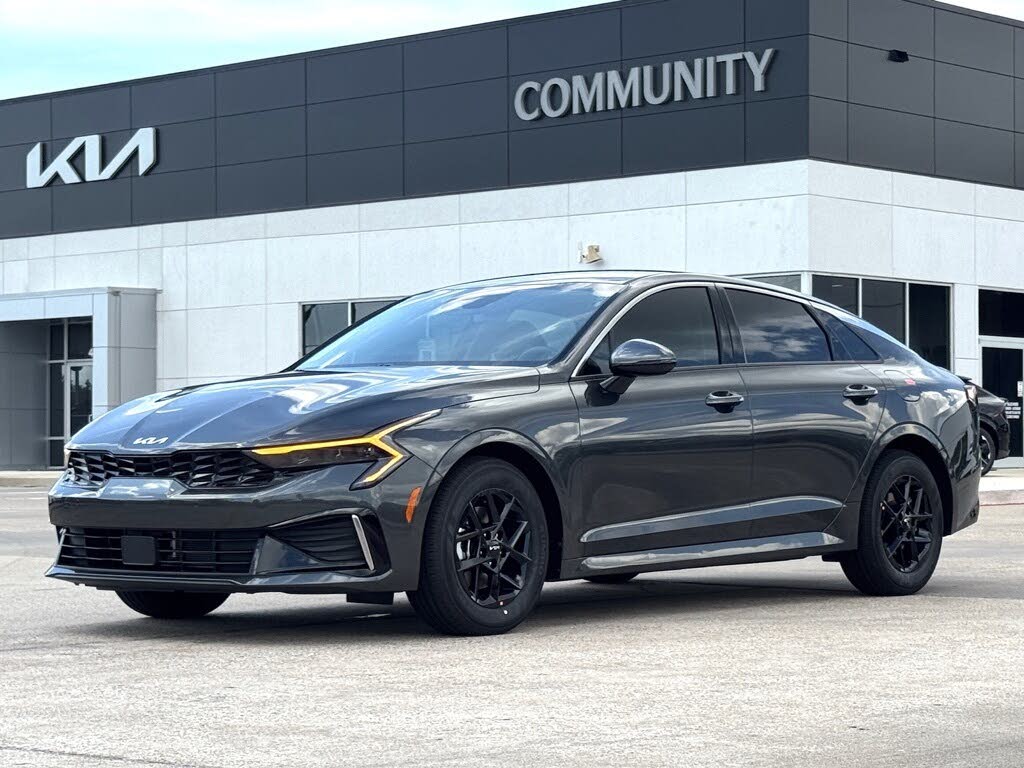 2026 Kia K5 LXS FWD