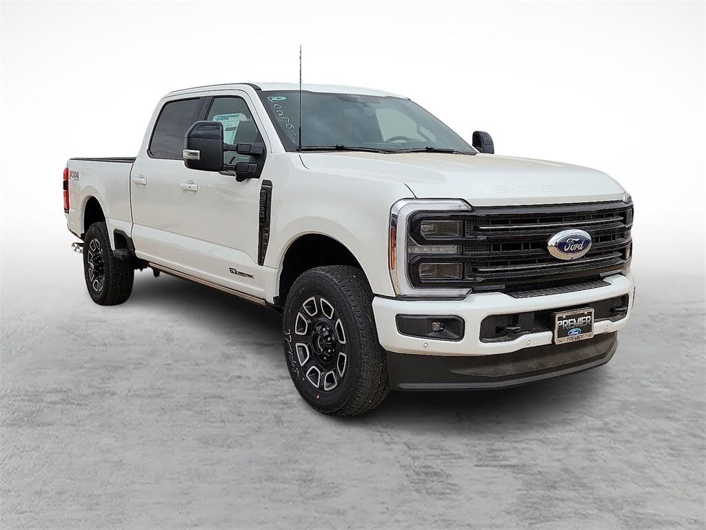 2025 Ford F-250 Super Duty Platinum Crew Cab 4WD