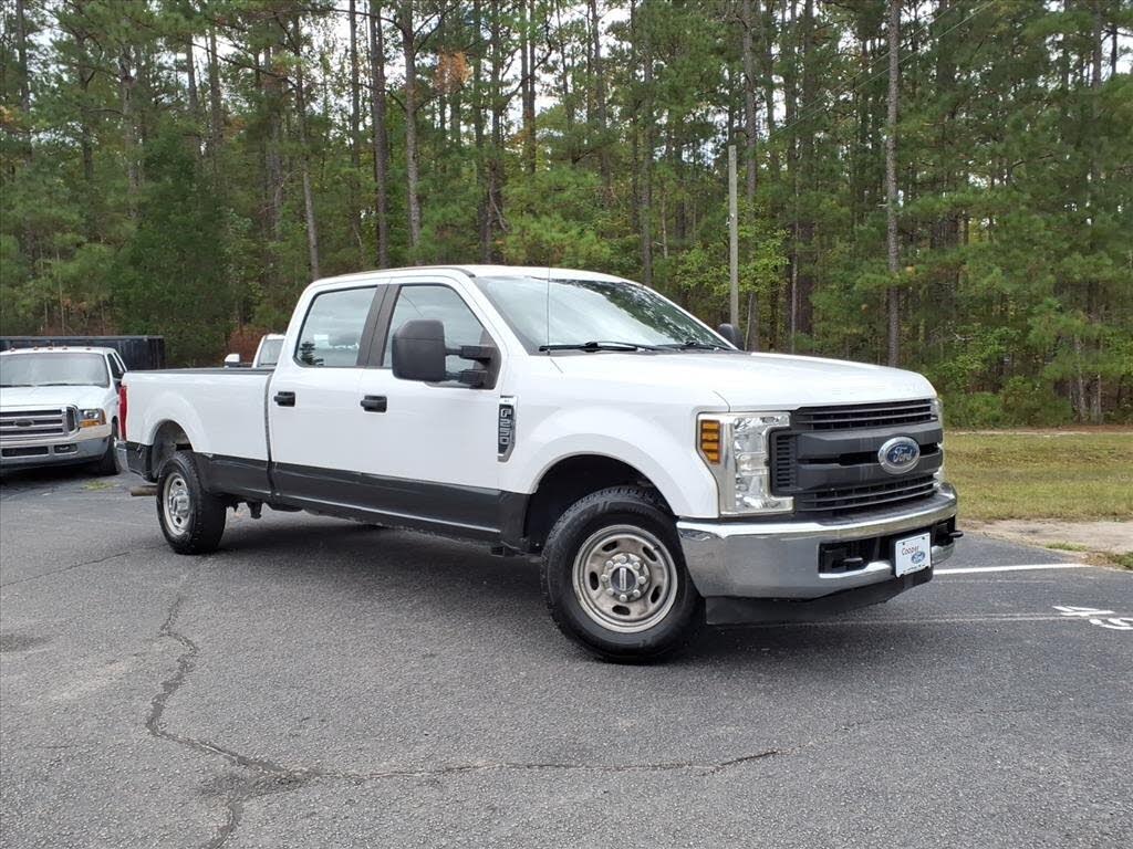 2018 Ford F-250 Super Duty XL Crew Cab RWD