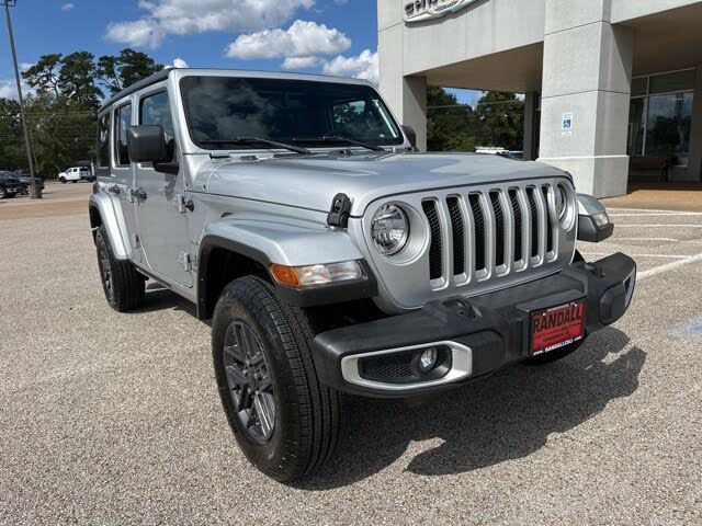 2023 Jeep Wrangler Sahara 4-Door 4WD
